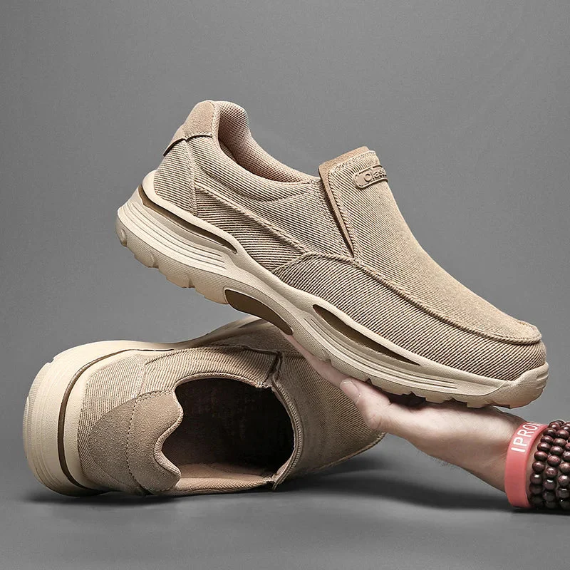 RESISTANT & COMFORTABLE MUST PRO SHOES | Lupi - Image 14