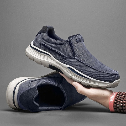 RESISTANT & COMFORTABLE MUST PRO SHOES | Lupi - Image 7