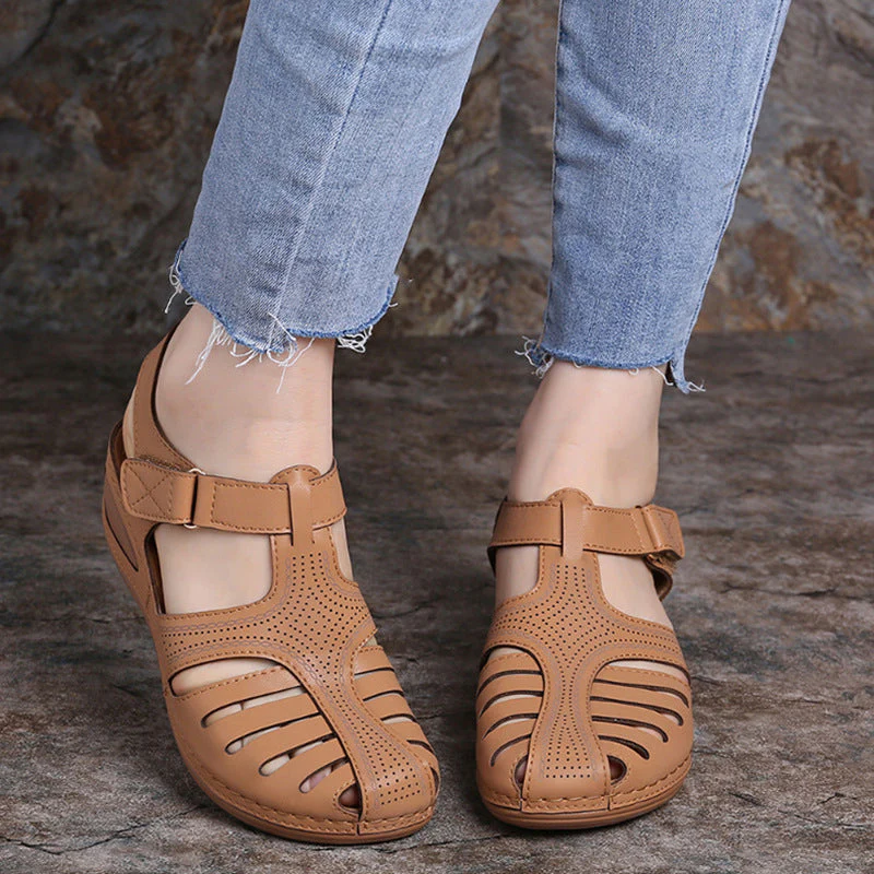 Jane Orthopedic Sandal | Lupi - Image 3